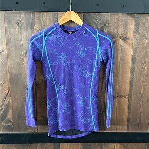 Helly Hansen 57% Merino Wool 🐑 Purple Thermal Long Sleeve Top Women’s Size S